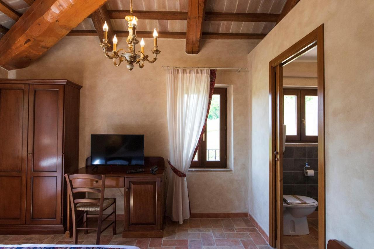 Locanda Di Montegiove Fano Eksteriør bilde