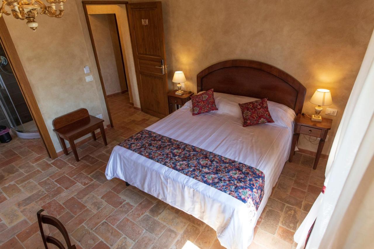 Locanda Di Montegiove Fano Eksteriør bilde